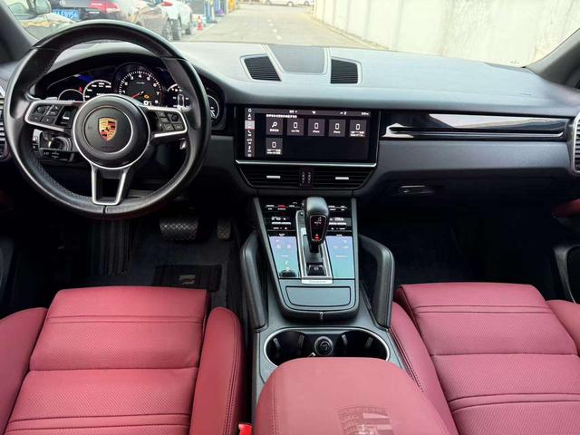 Porsche Cayenne 2019 thumb 9