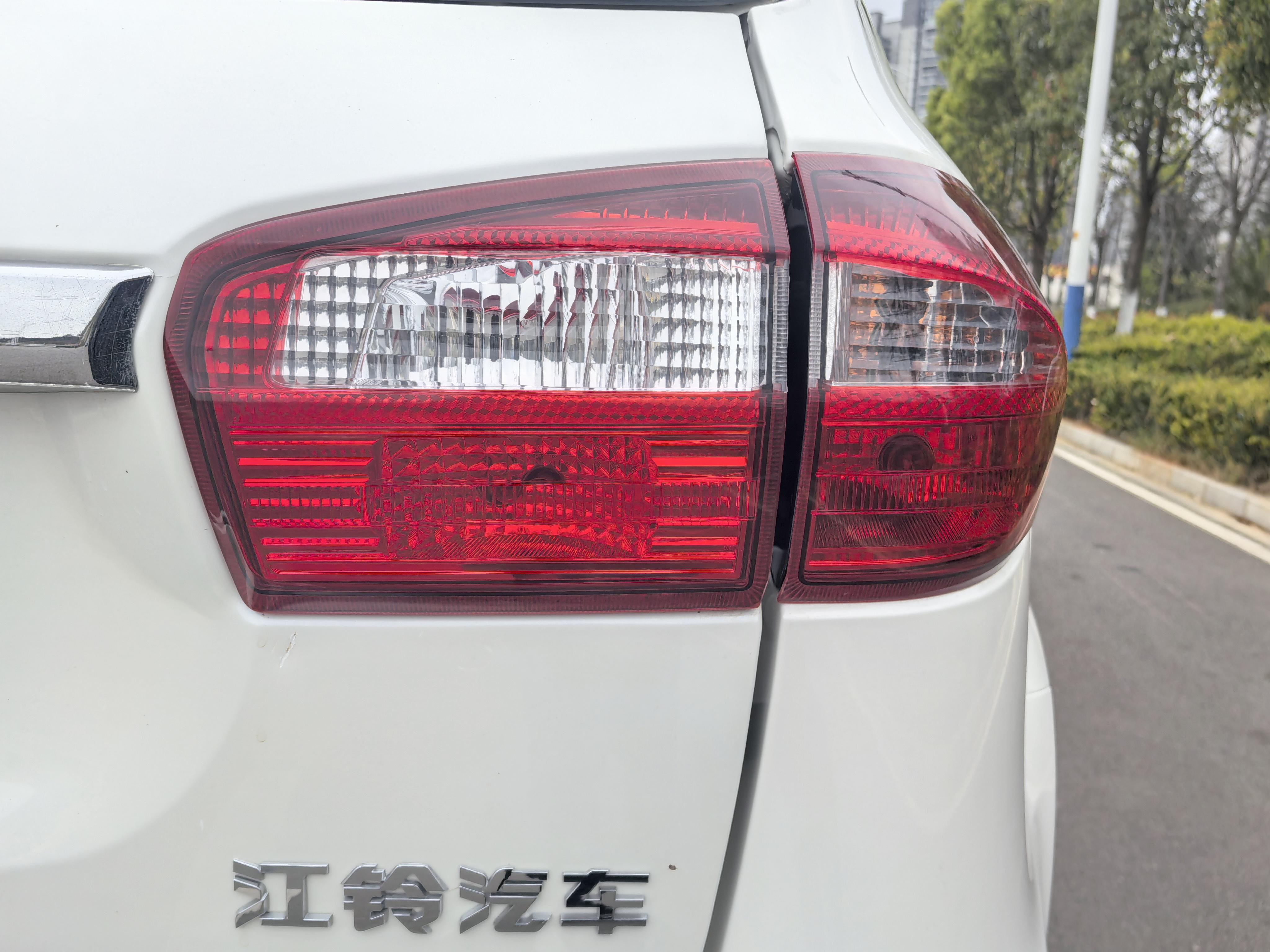 Yusheng S350 2017 thumb 7