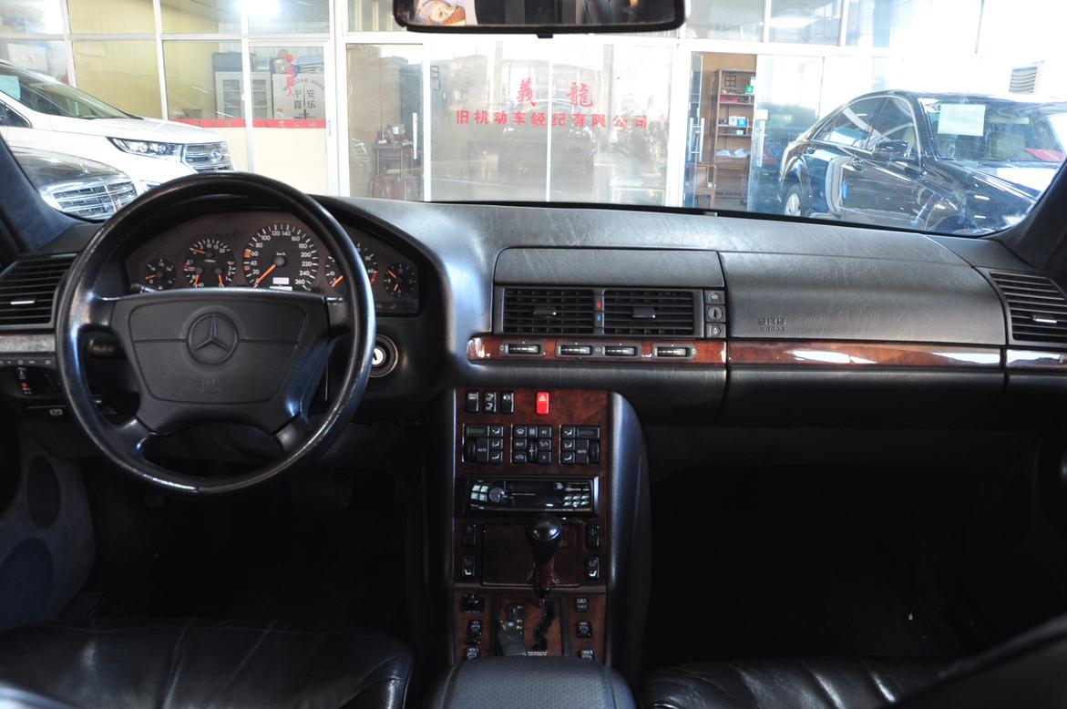 Mercedes-Benz S-Class 1993 thumb 8