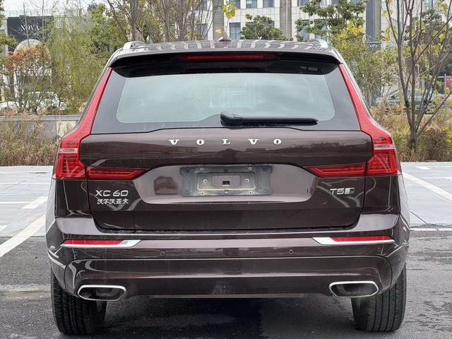 Volvo XC60 2020 thumb 6