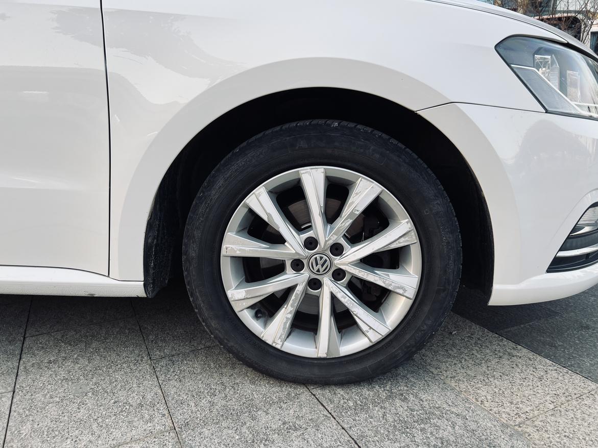 Volkswagen Lavida XR 2017 thumb 7