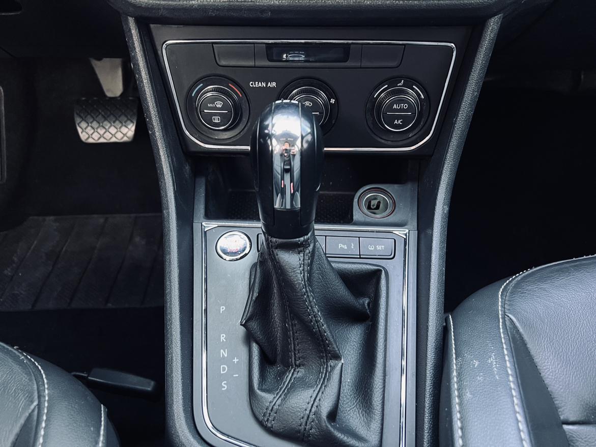 Volkswagen Lavida XR 2017 thumb 12