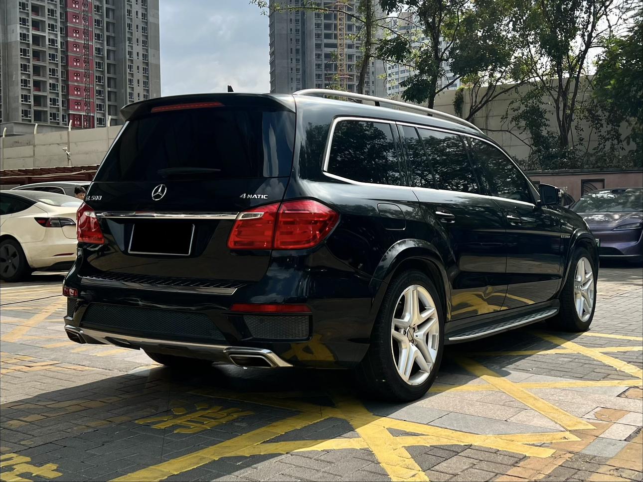 Mercedes-Benz GL 2013 thumb 4