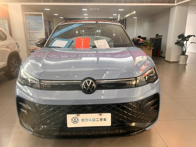 Volkswagen Tiguan 2024 thumb 5
