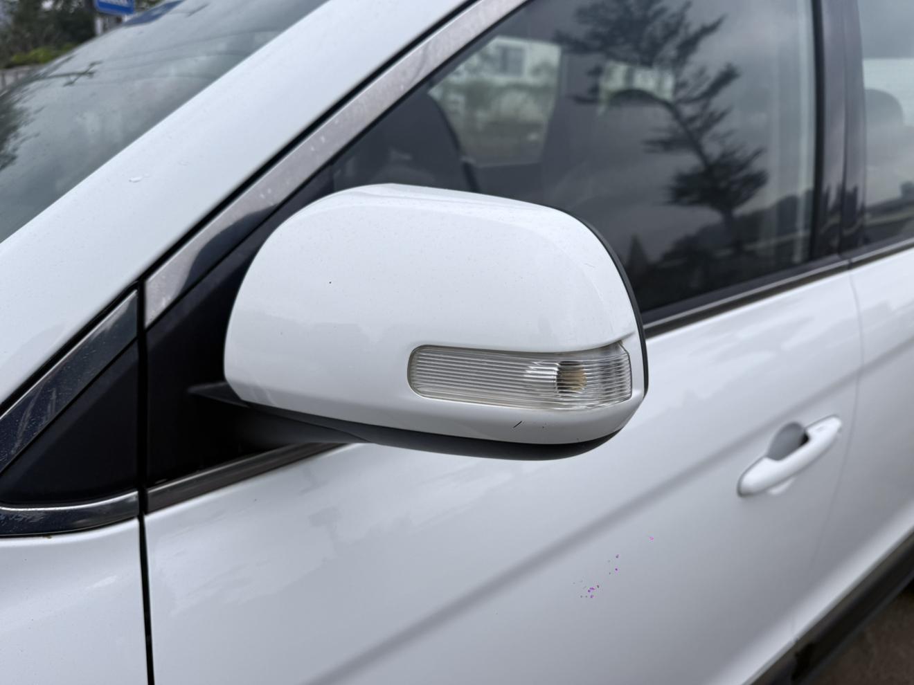 Dongfeng Fengxing SX6 2017 thumb 10