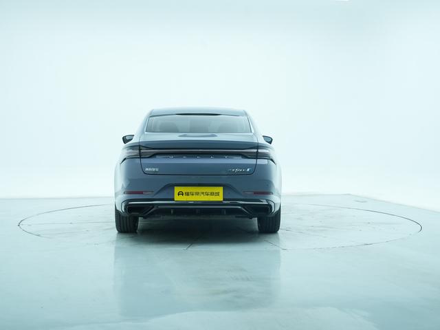 Audi A4 2025 thumb 4