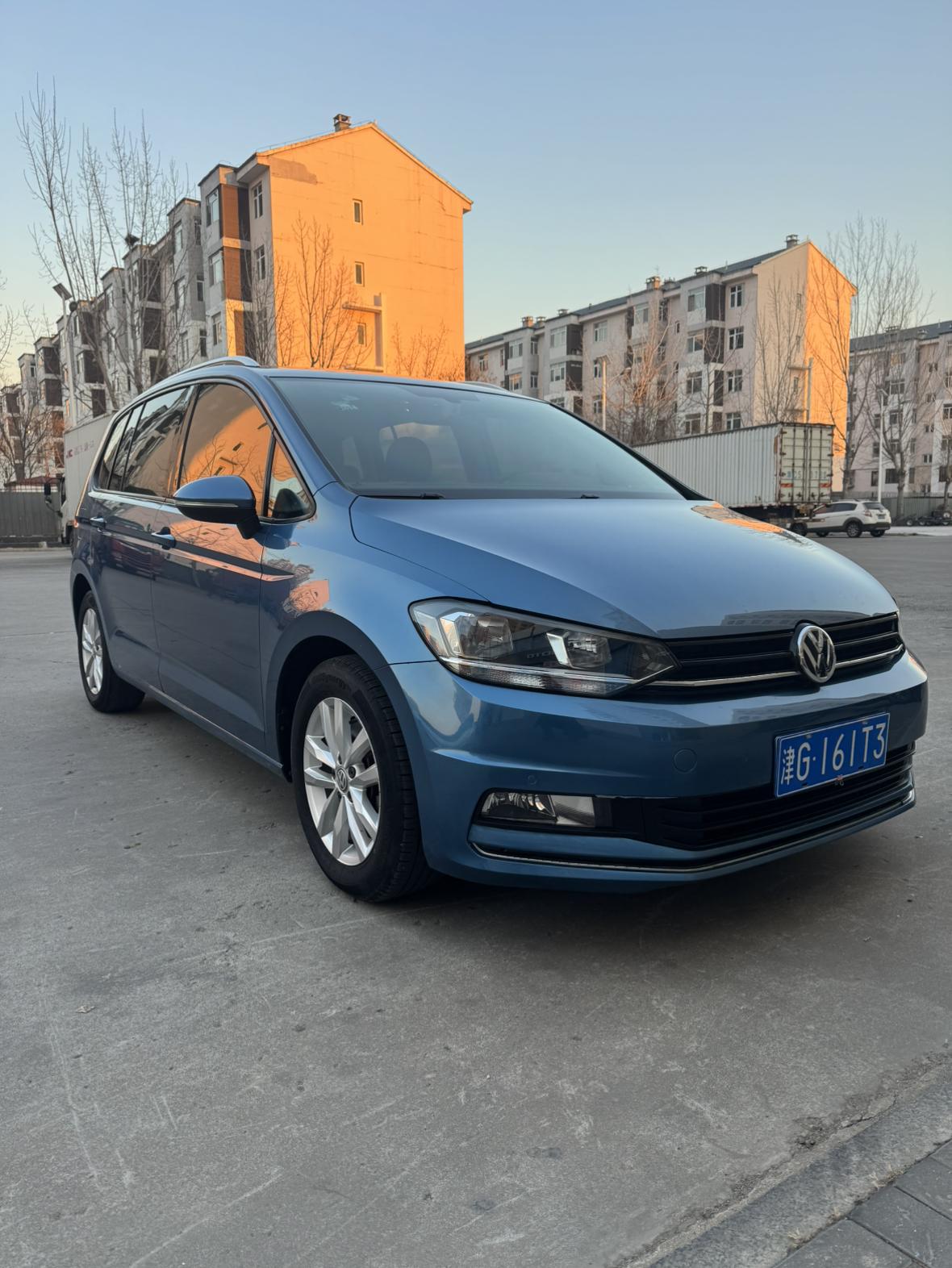 Volkswagen Touran 2018 thumb 10