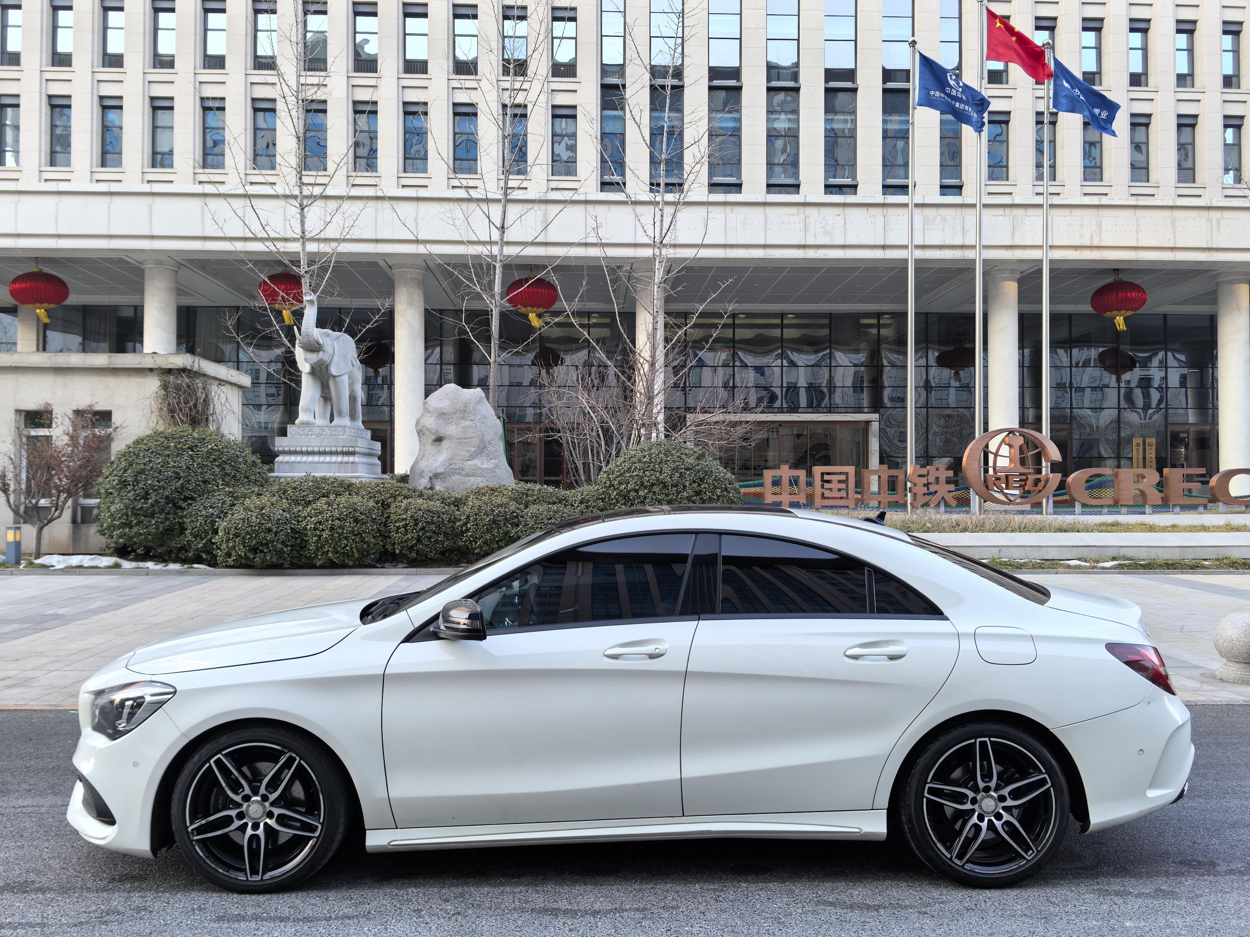 Mercedes-Benz CLA 2017 thumb 2