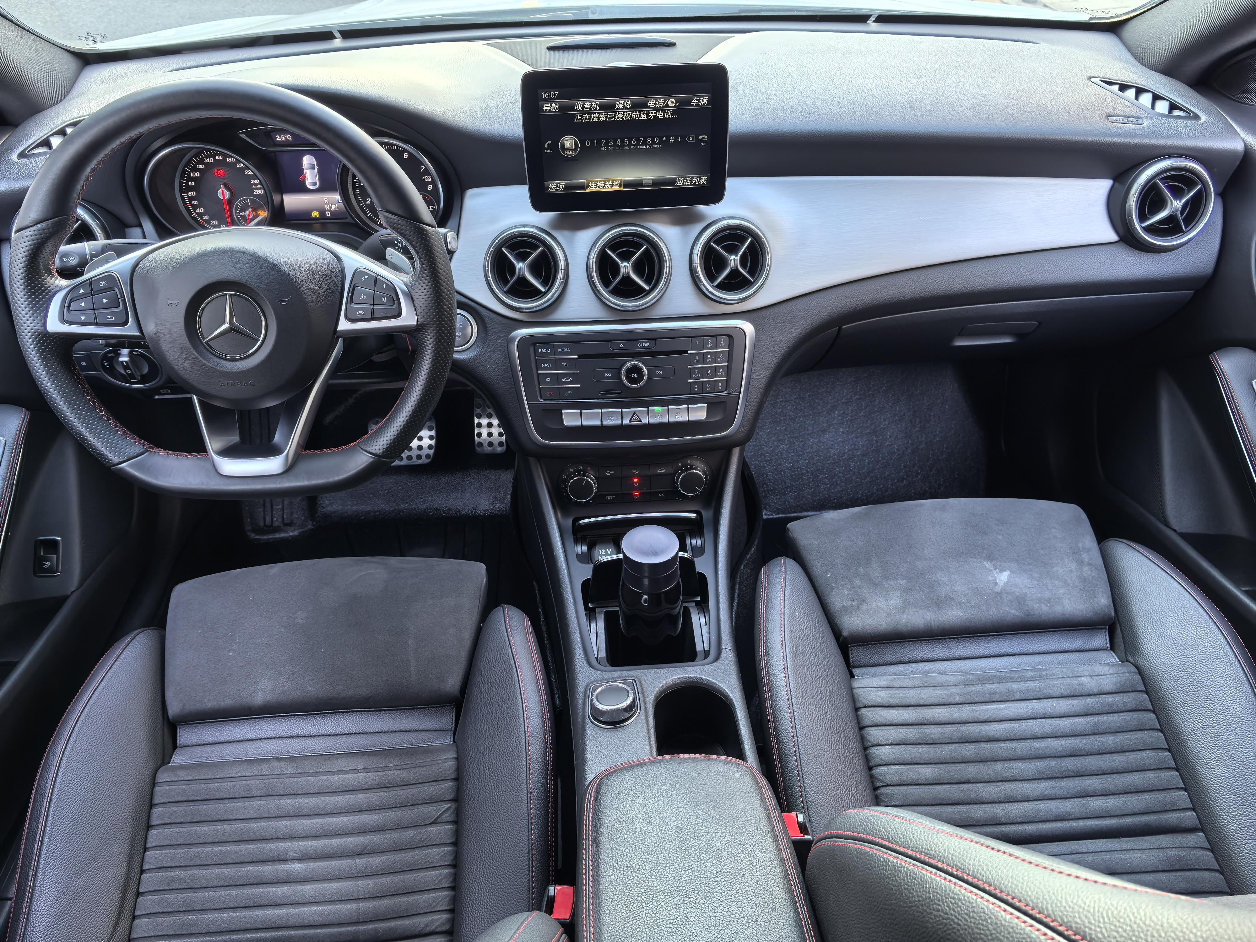 Mercedes-Benz CLA 2017 thumb 12