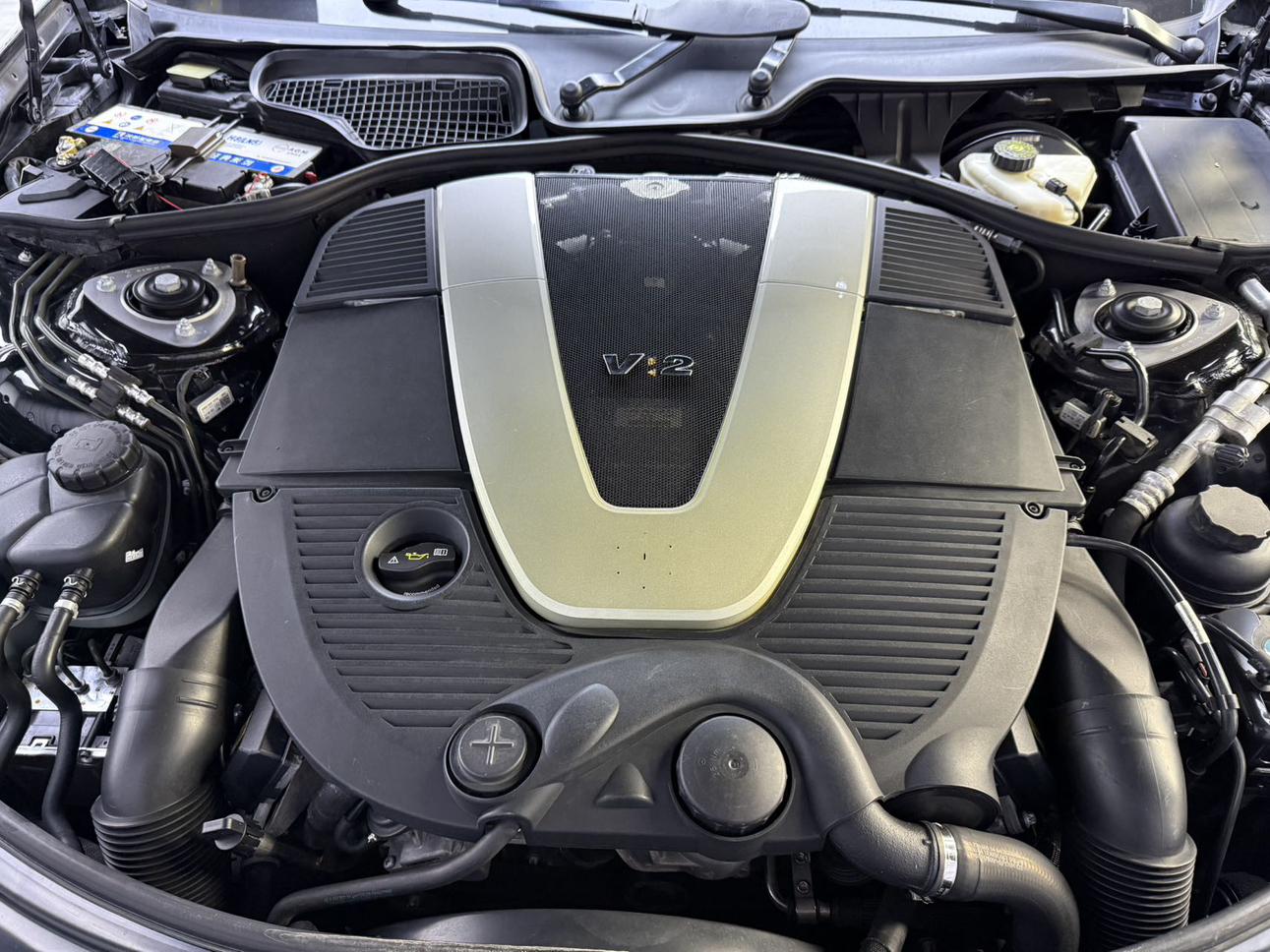 Mercedes-Benz S-Class 2011 thumb 6