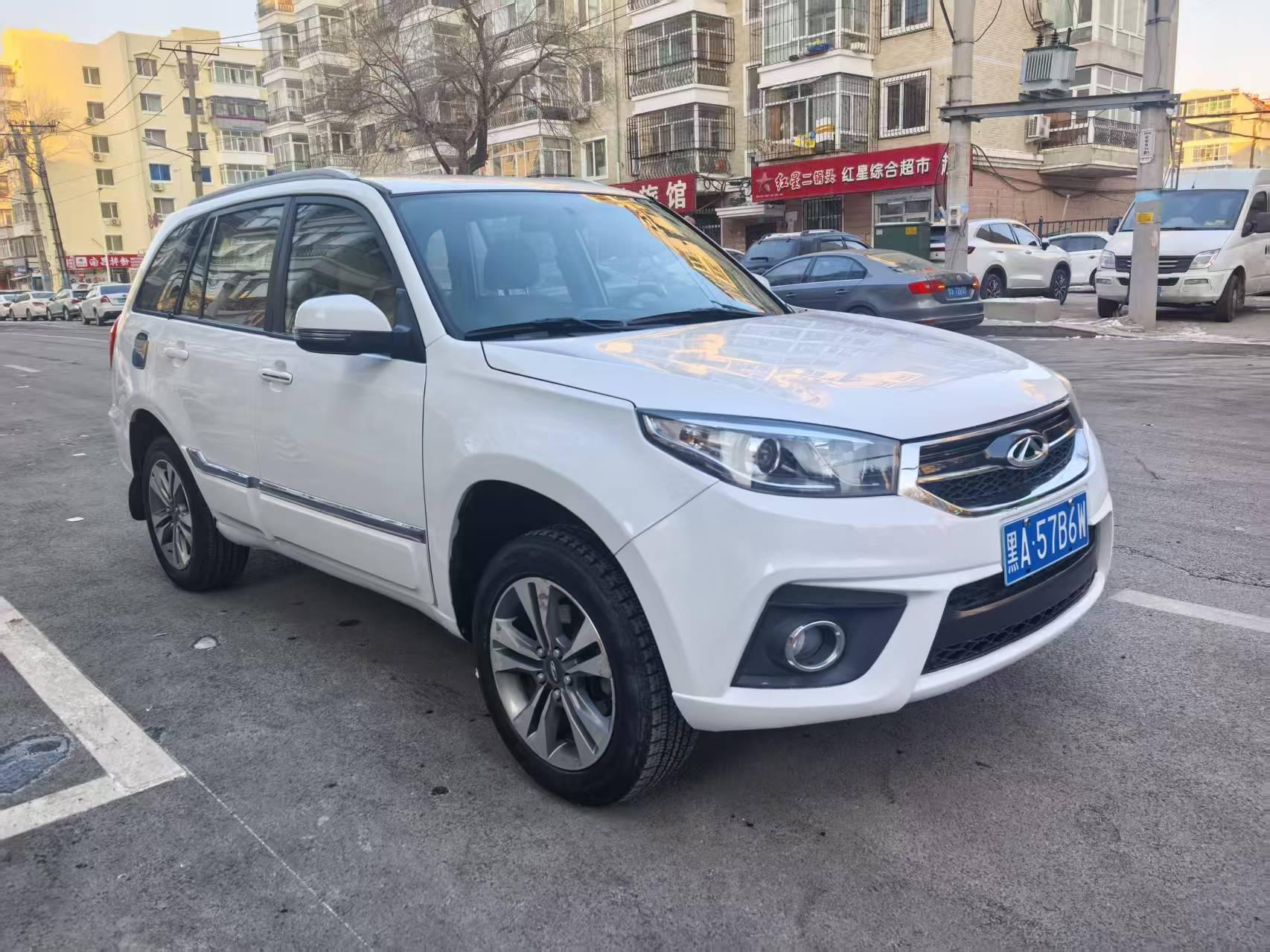 Chery Tiggo 3 2015 thumb 10
