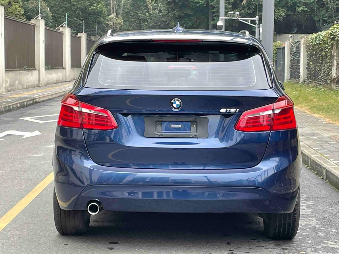 BMW 2 серии Active Tourer 2017 thumb 4