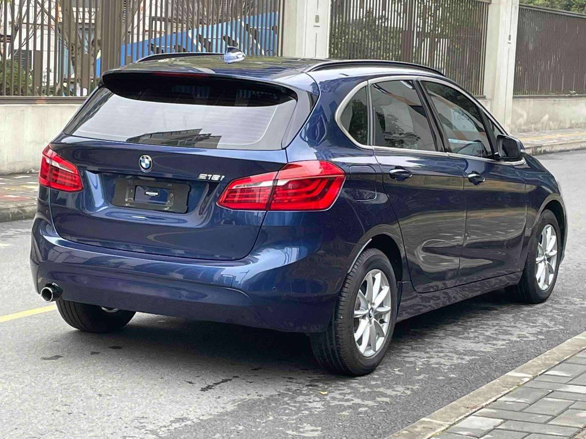 BMW 2 серии Active Tourer 2017 thumb 5