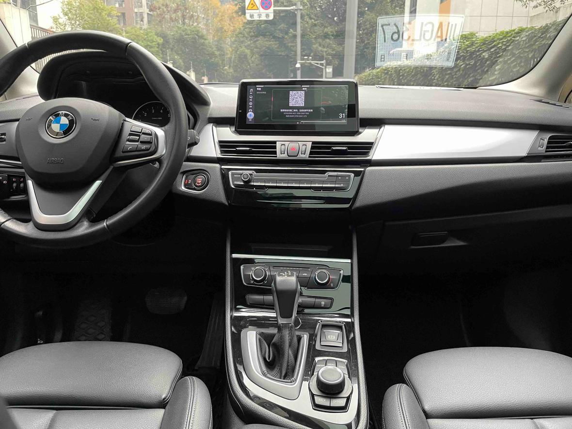 BMW 2 серии Active Tourer 2017 thumb 8