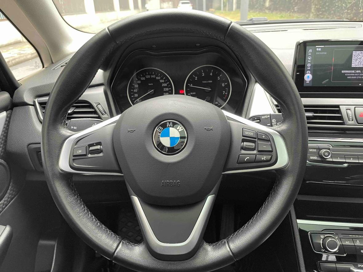 BMW 2 серии Active Tourer 2017 thumb 11