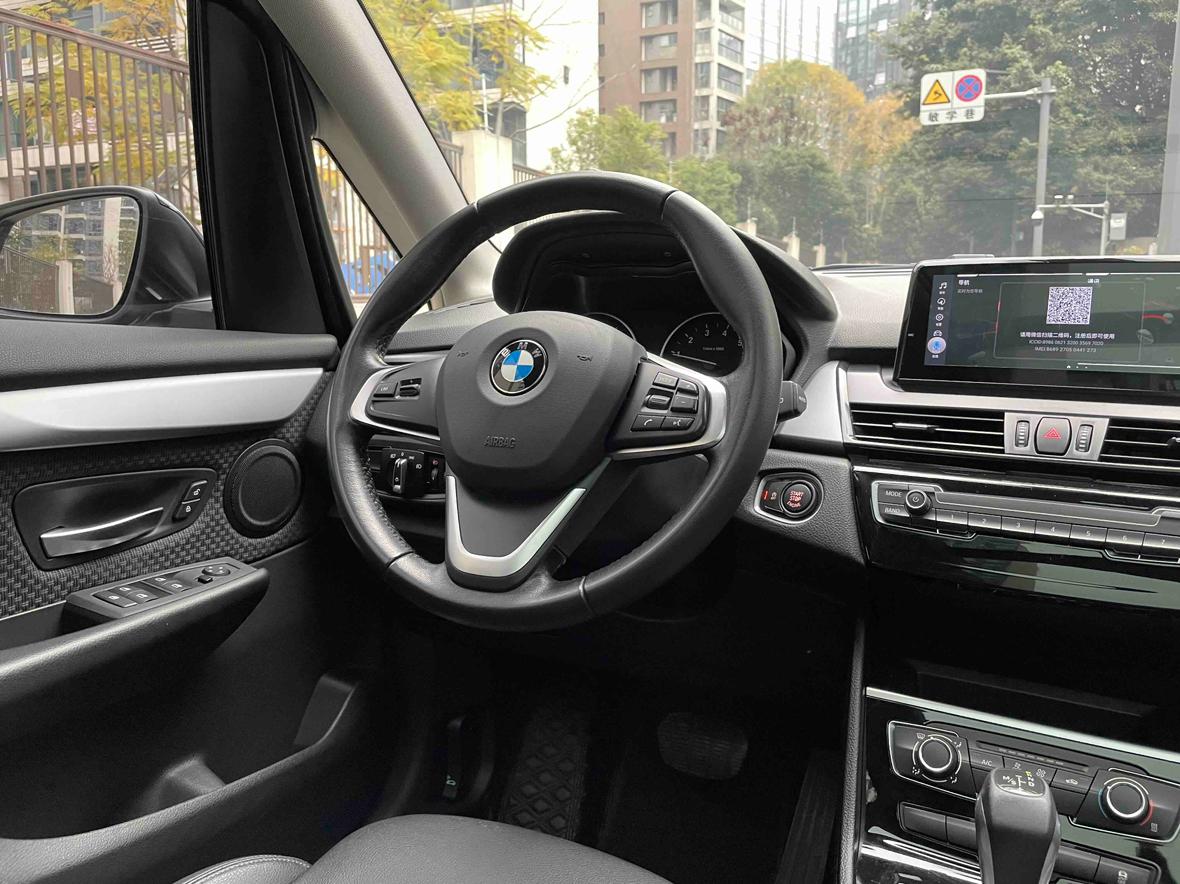 BMW 2 серии Active Tourer 2017 thumb 12