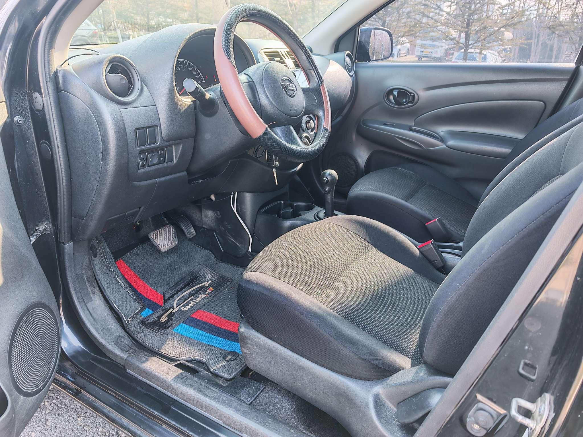 Nissan Sunny 2014 thumb 6