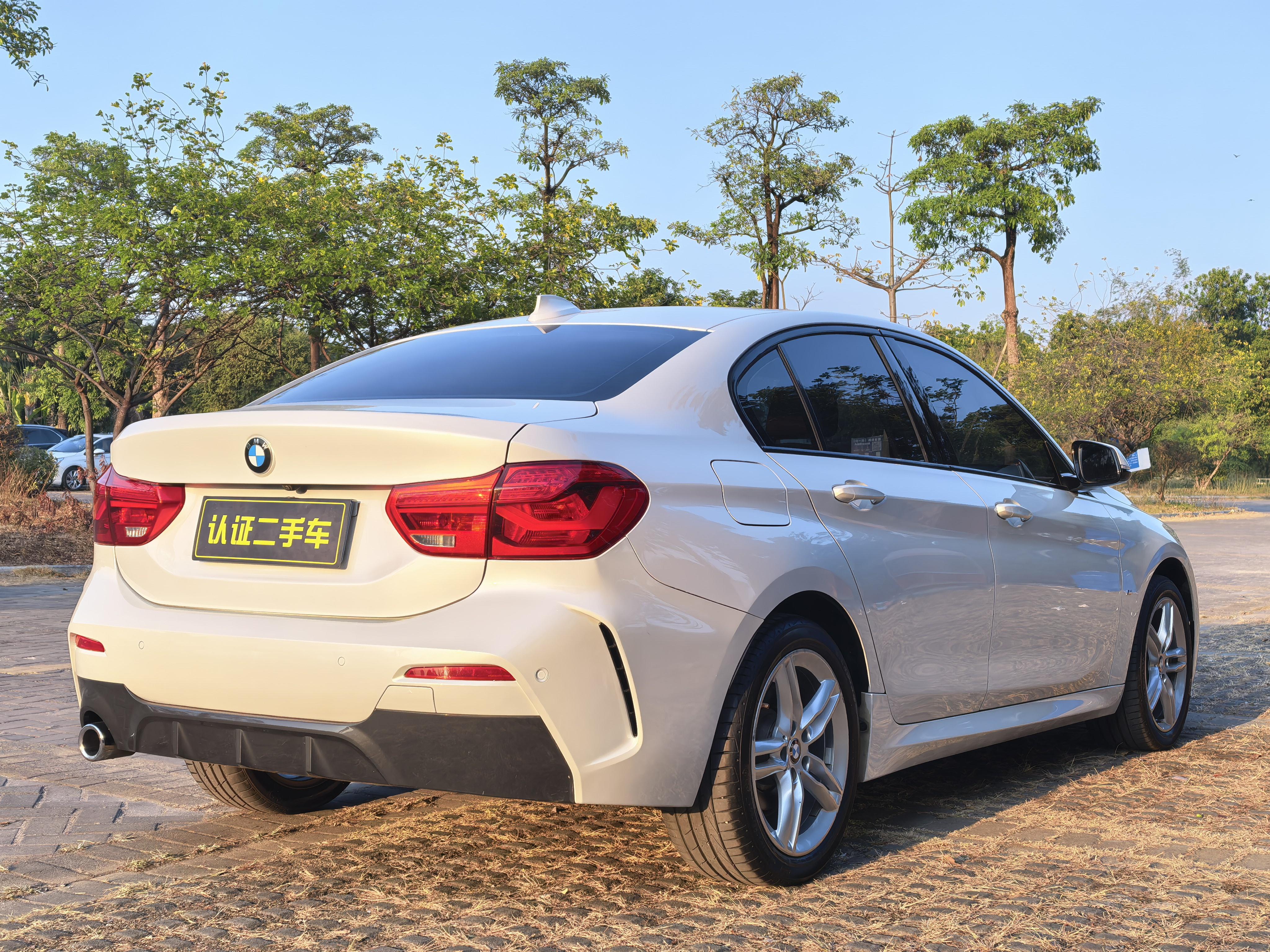 BMW 1 серии 2019 thumb 4