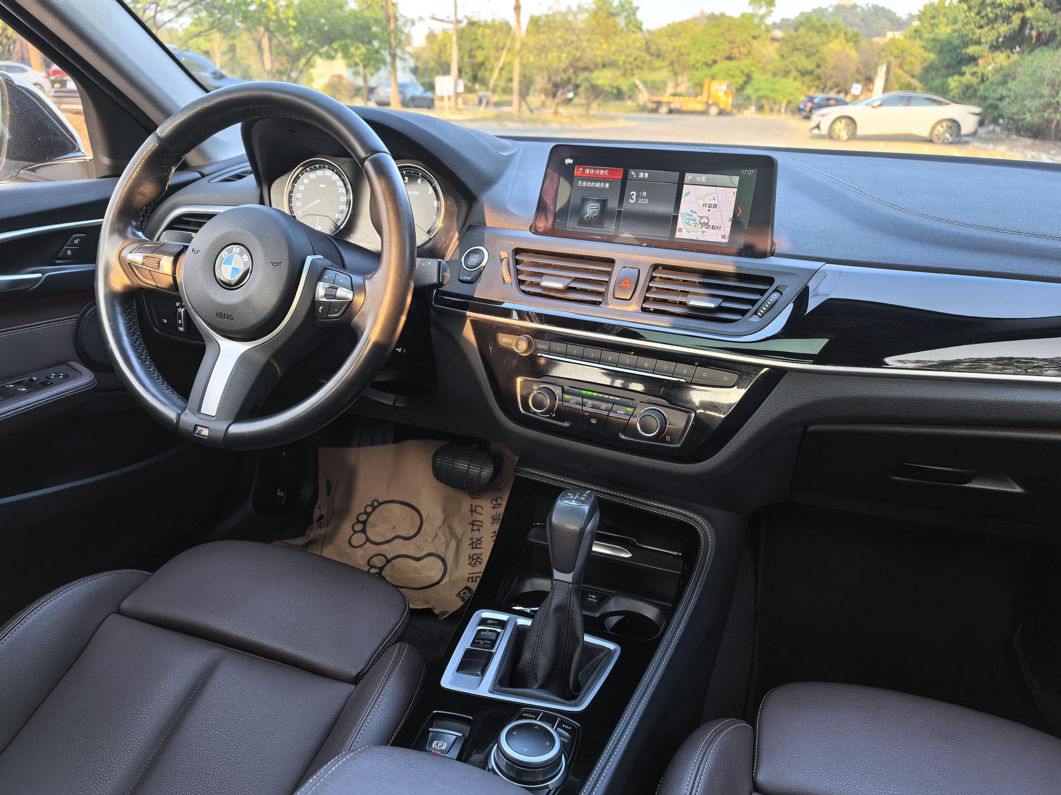 BMW 1 серии 2019 thumb 8