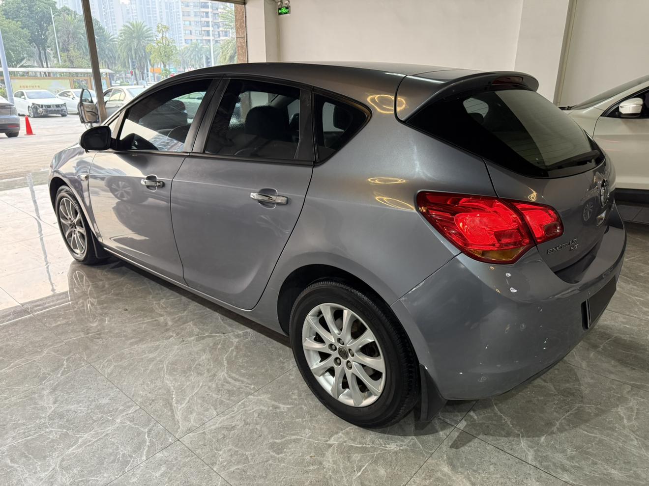Buick Excelle 2012 thumb 2
