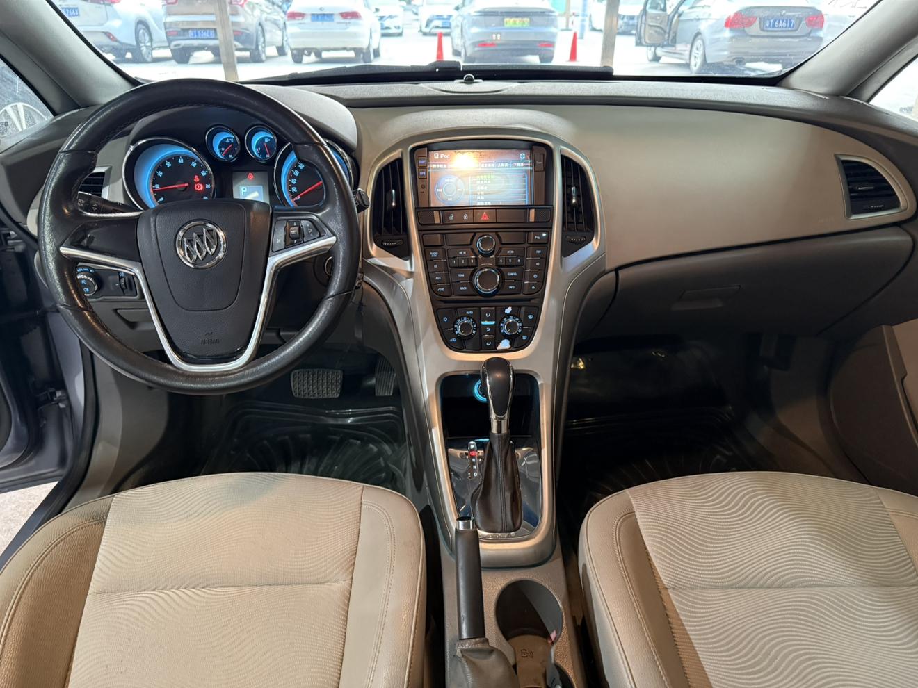 Buick Excelle 2012 thumb 5