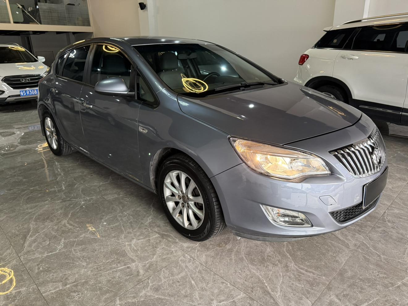 Buick Excelle 2012 thumb 10