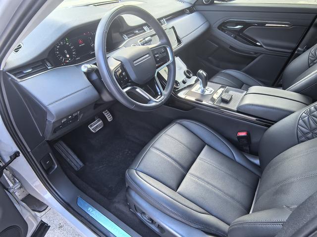 Land Rover Range Rover Velar 2022 thumb 4
