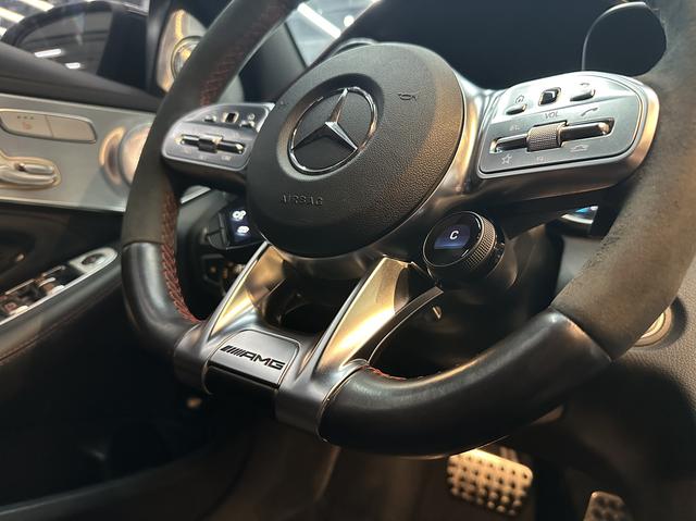 Mercedes-Benz C-Class 2019 thumb 10