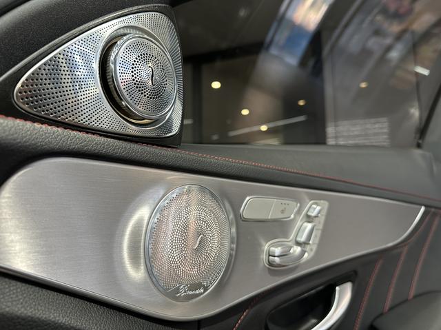 Mercedes-Benz C-Class 2019 thumb 12