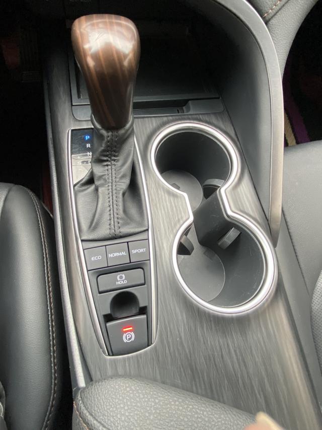 Toyota Camry 2021 thumb 10