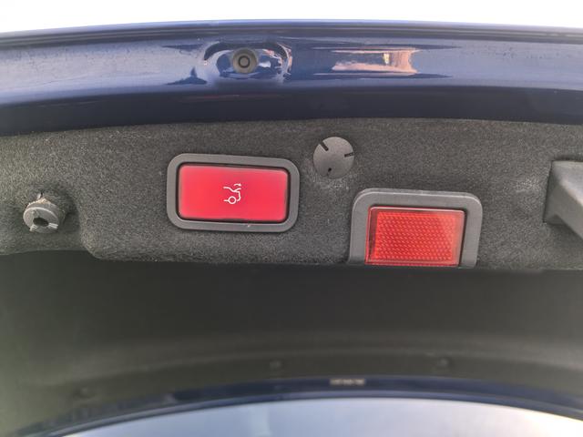 Mercedes-Benz C-Class 2021 thumb 12