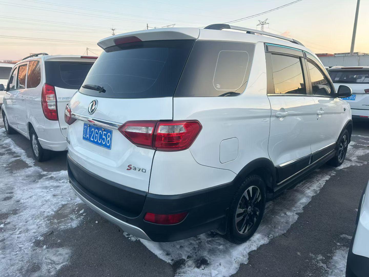 Dongfeng Xiaokang 370 2019 thumb 3