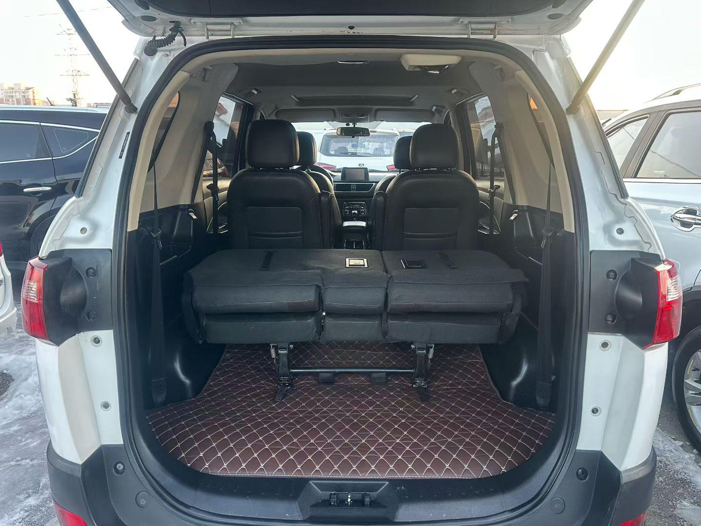 Dongfeng Xiaokang 370 2019 thumb 7