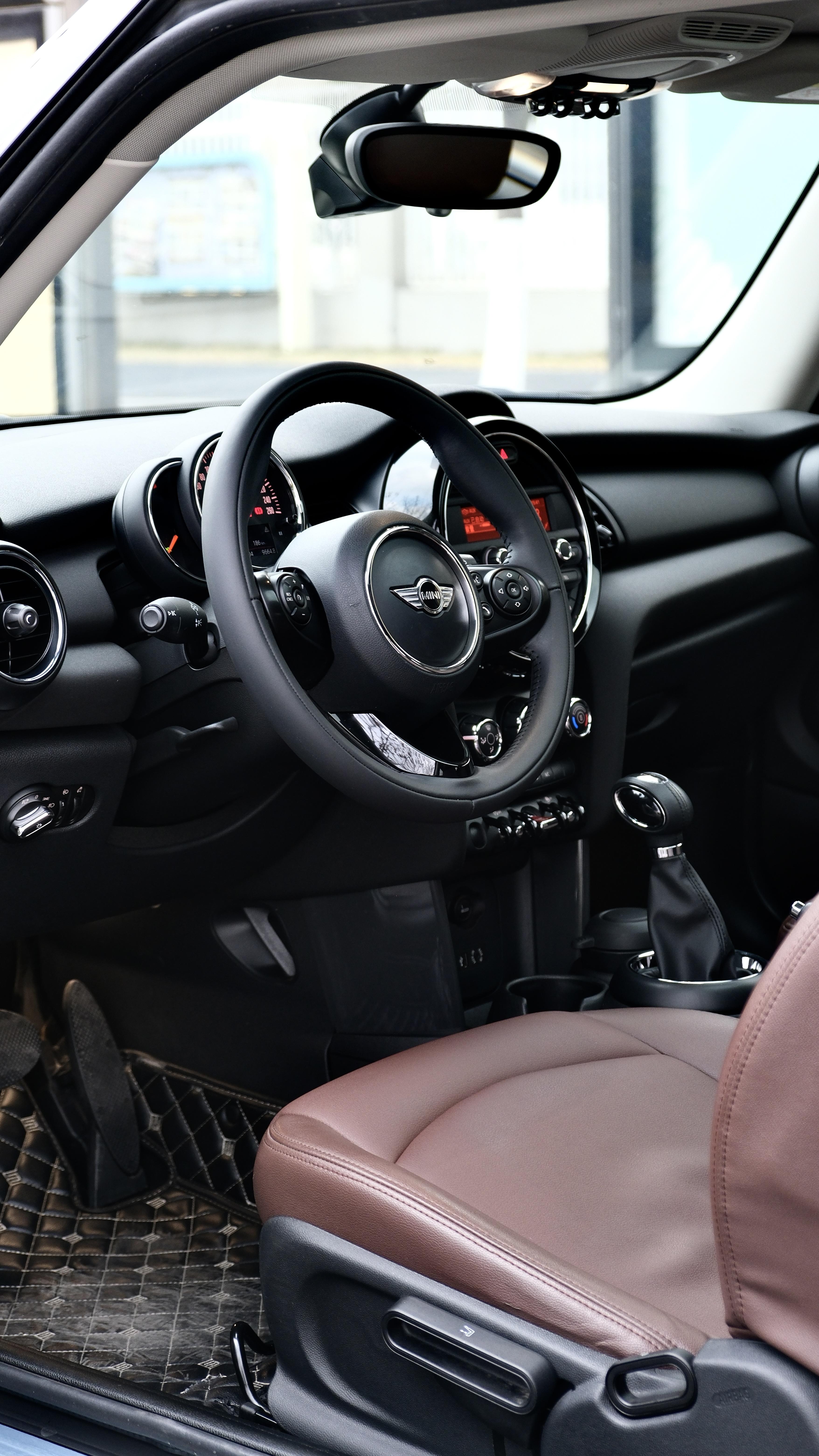 Mini Hatch 2017 thumb 5