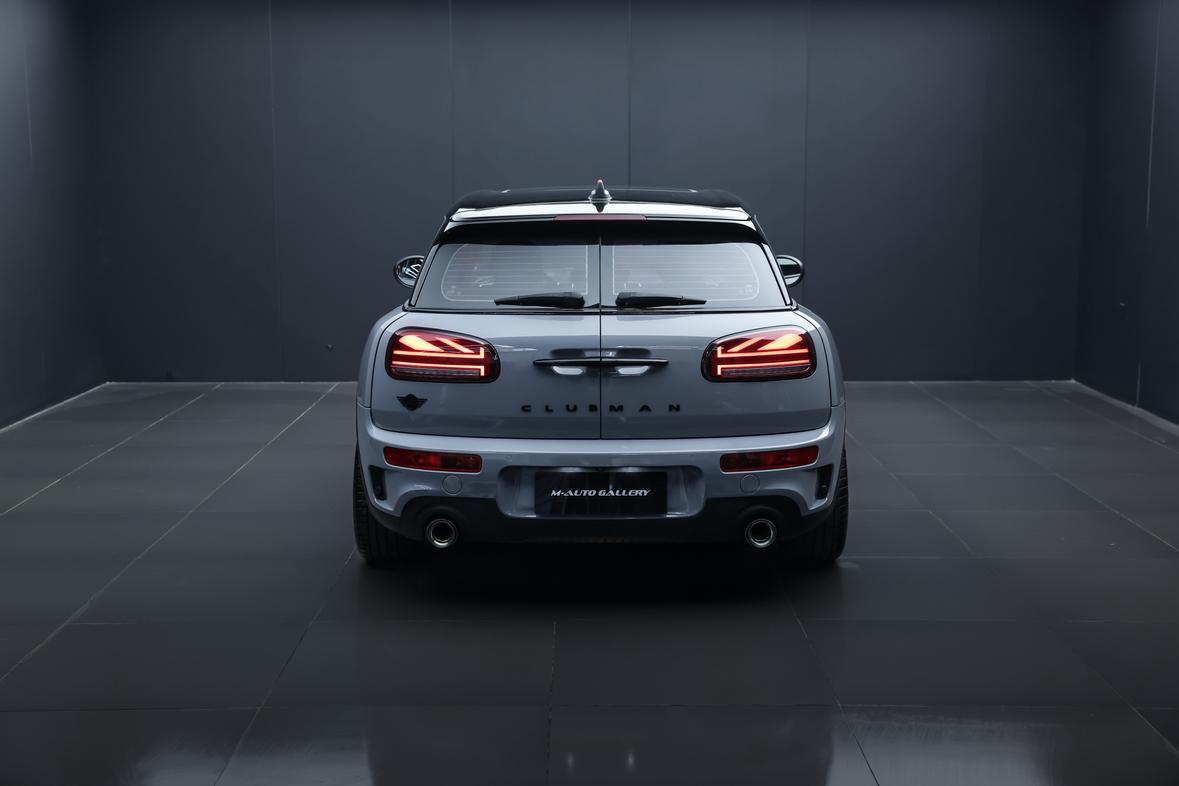 Mini Clubman 2017 thumb 2