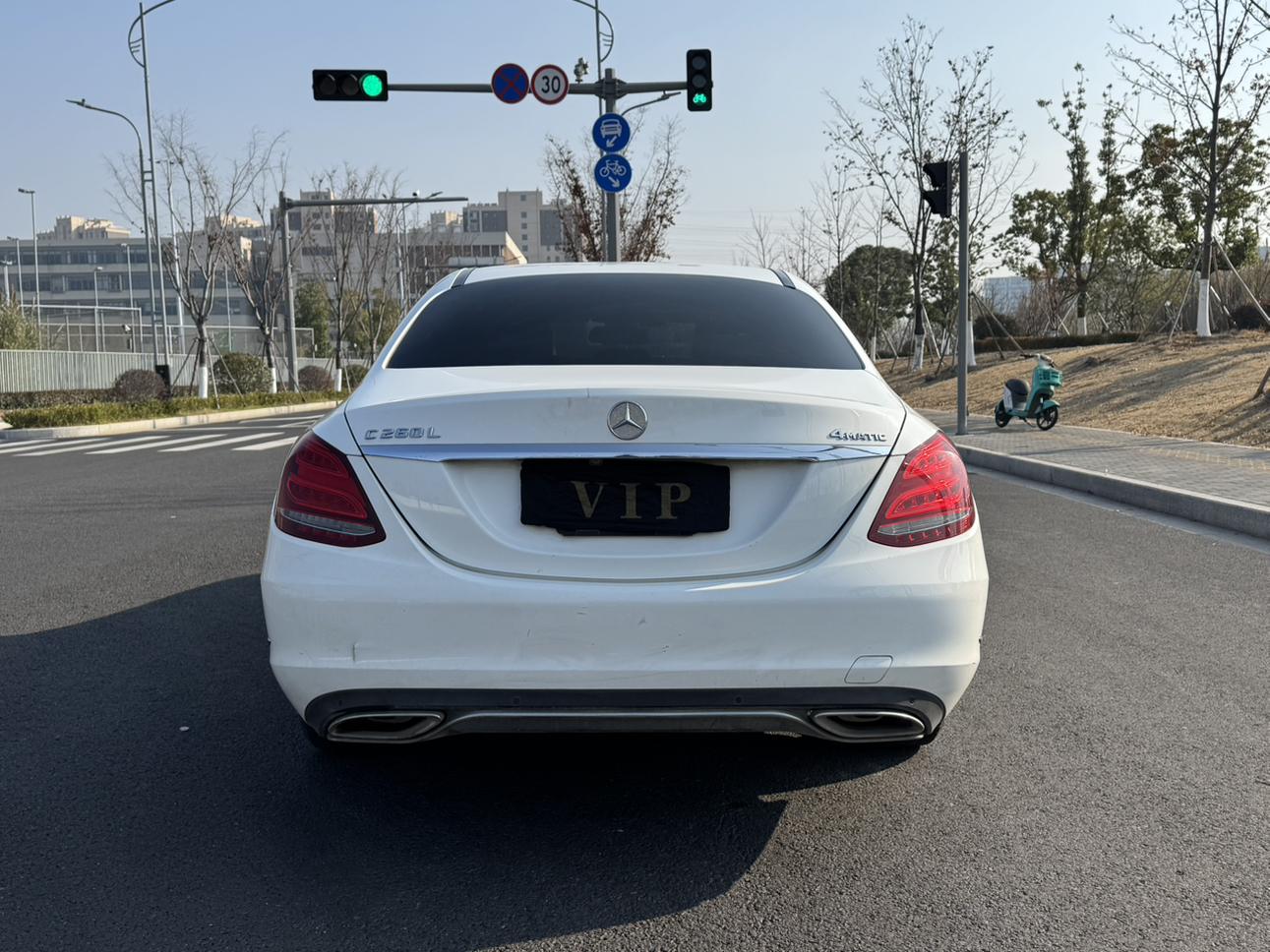 Mercedes-Benz C-Class 2015 thumb 3