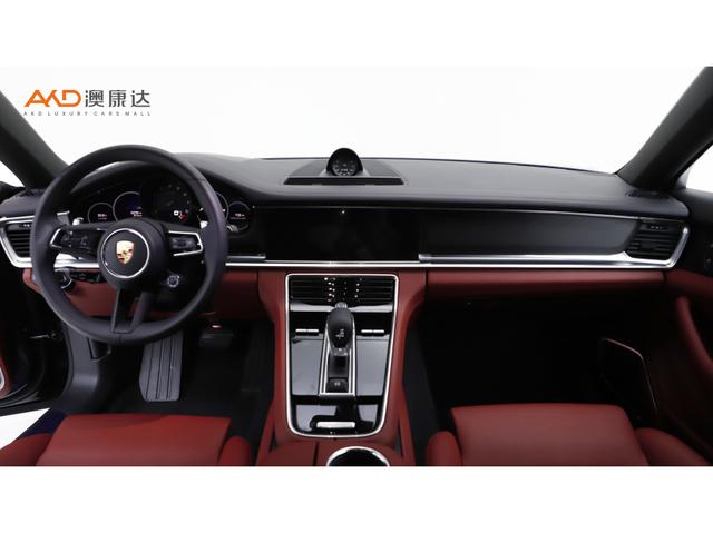 Porsche Panamera 2023 thumb 2