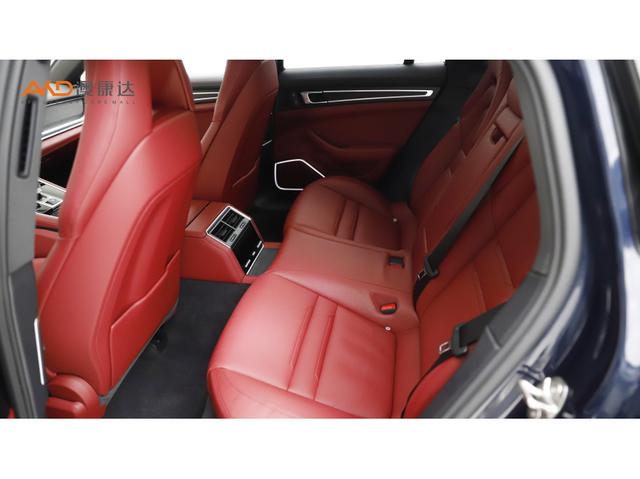 Porsche Panamera 2023 thumb 4
