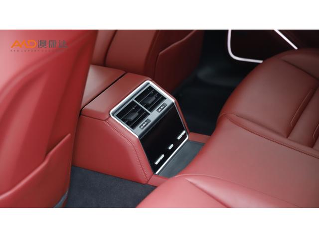Porsche Panamera 2023 thumb 6