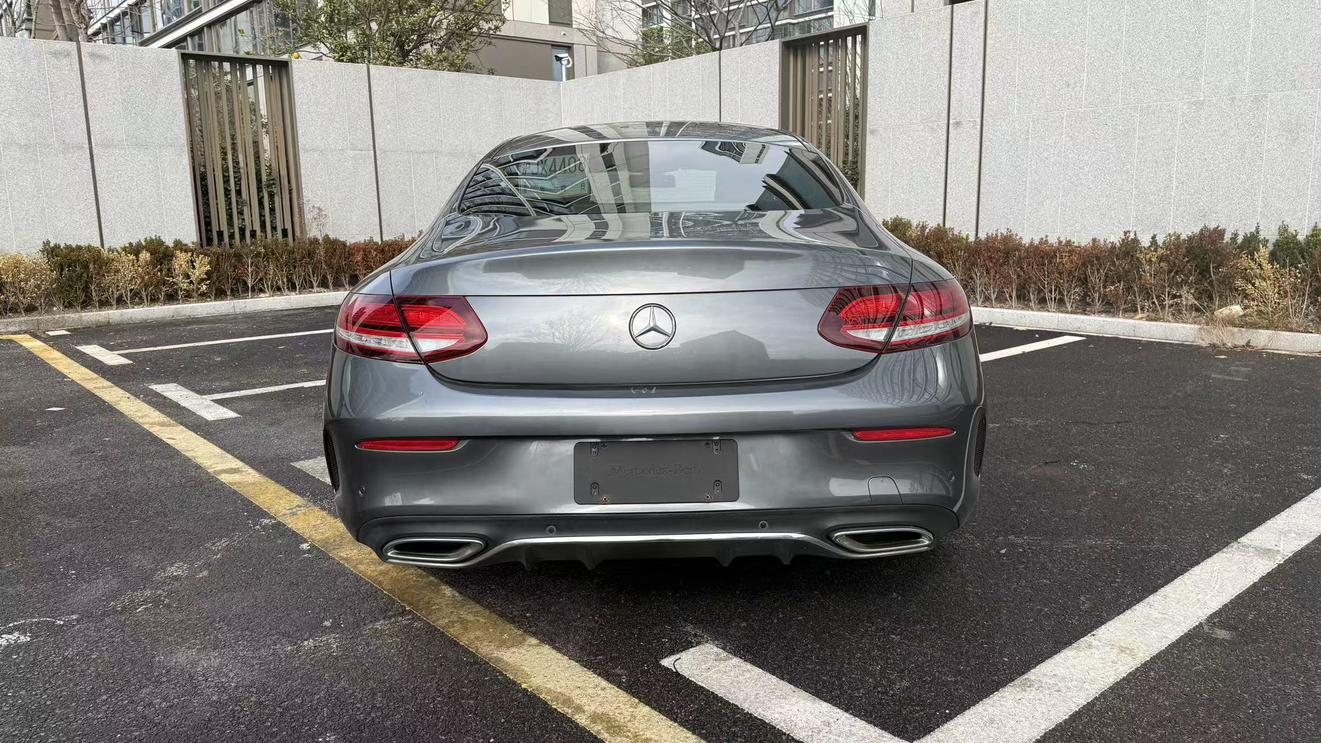 Mercedes-Benz C-Class 2019 thumb 4