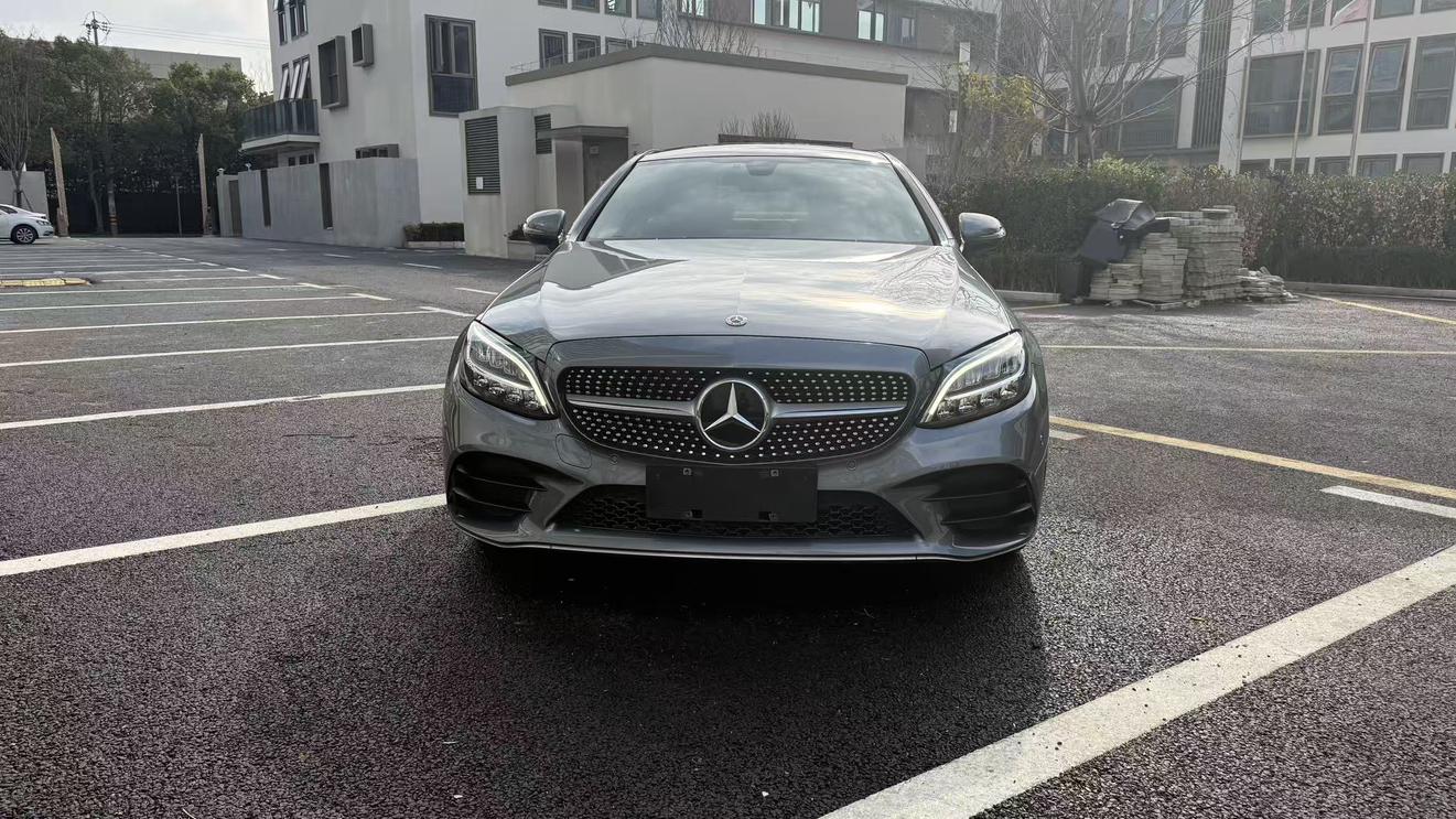 Mercedes-Benz C-Class 2019 thumb 12