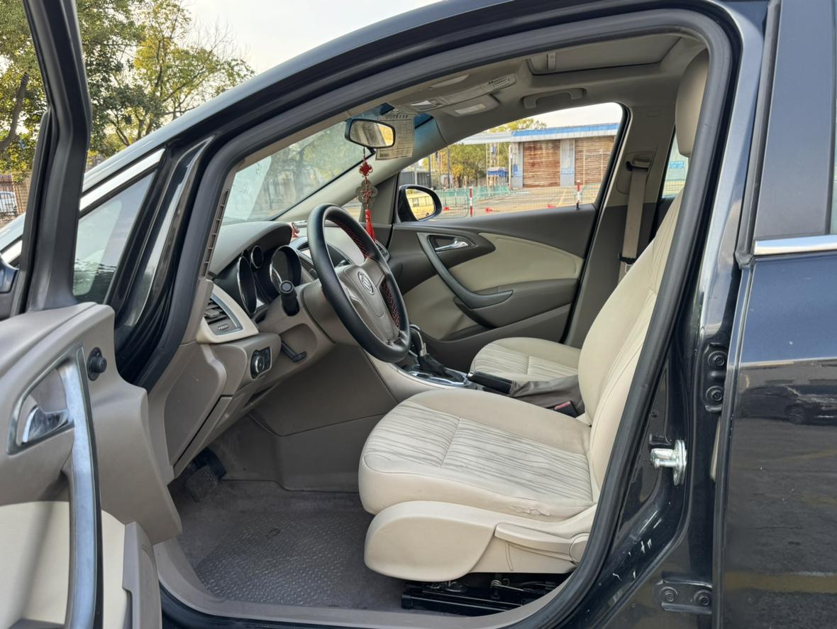 Buick Excelle 2015 thumb 6