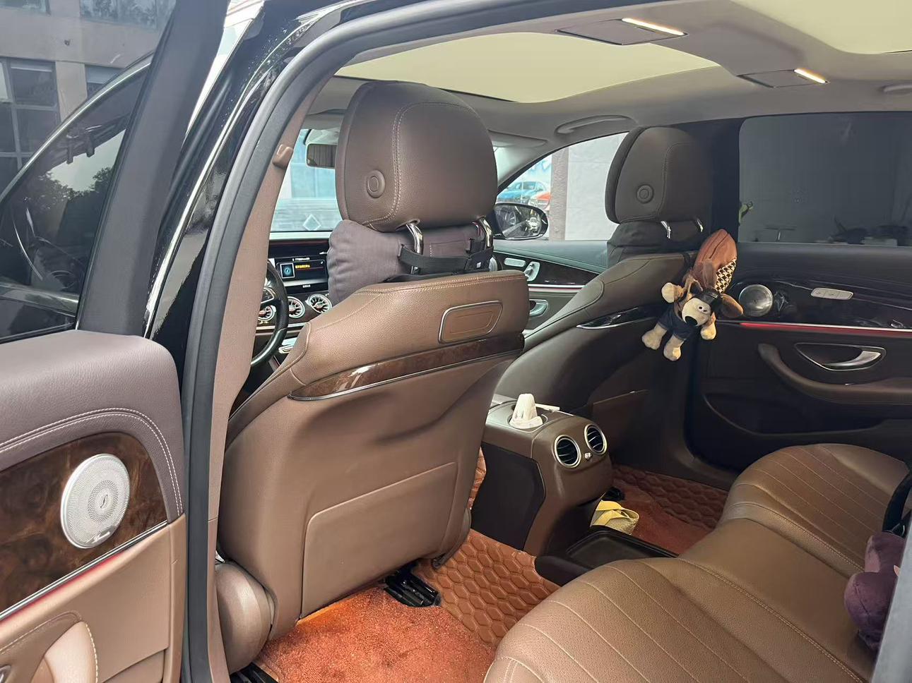 Mercedes-Benz E-Class 2018 thumb 7