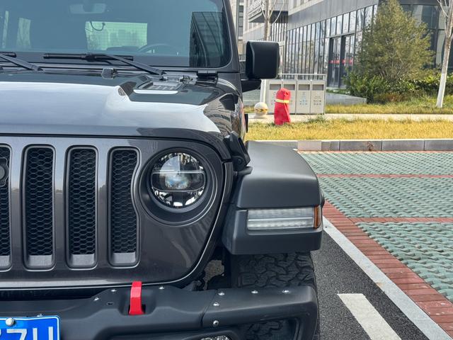 Jeep Wrangler 2021 thumb 6