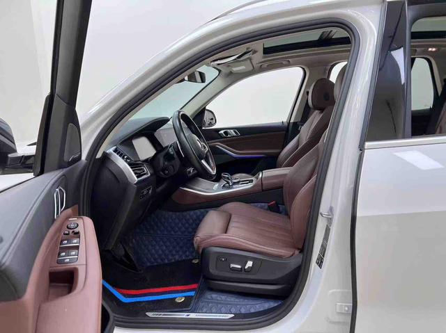 BMW X5 2020 thumb 11