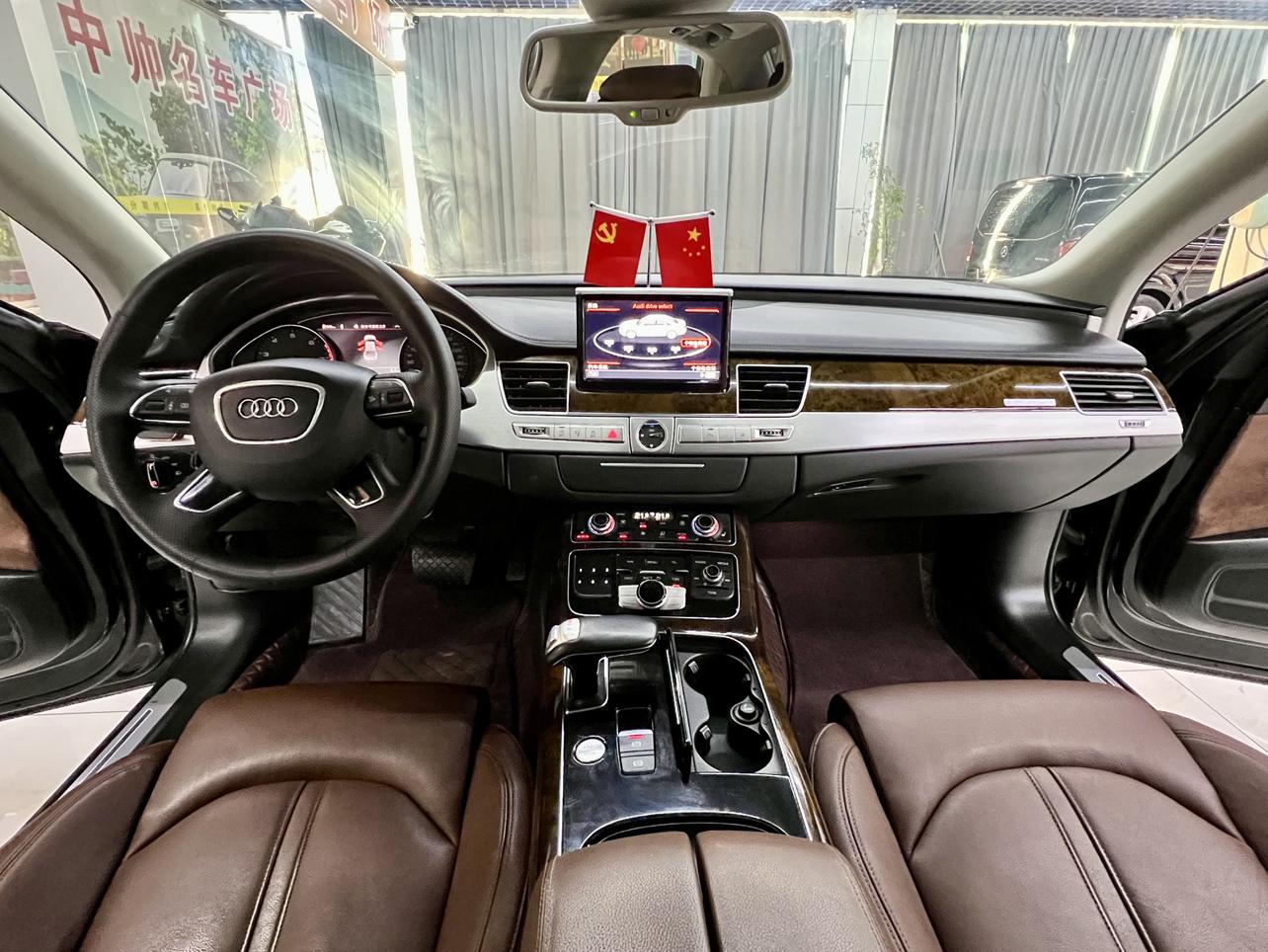 Audi A8 2016 thumb 9