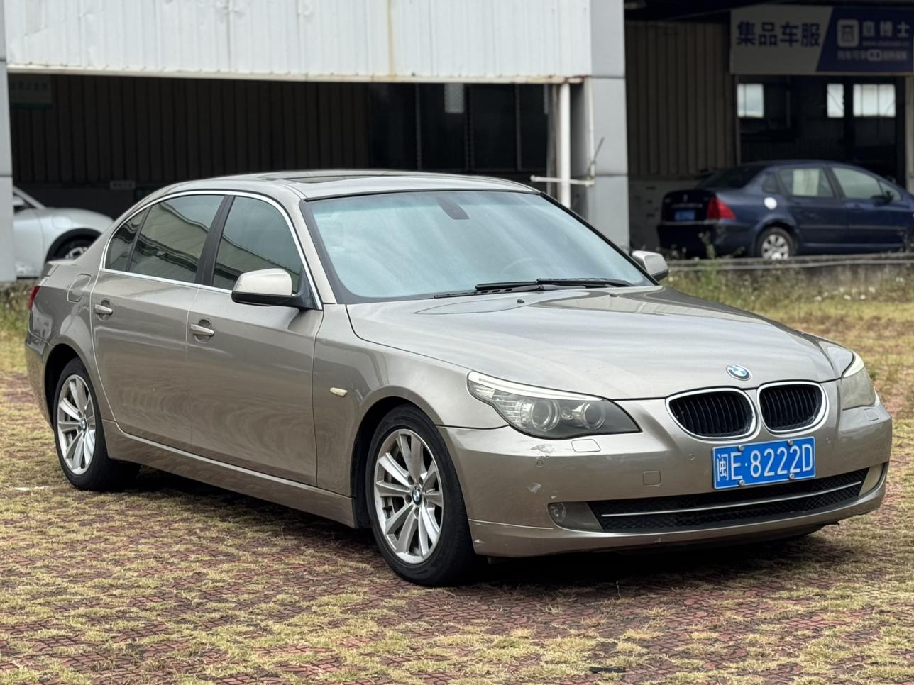 BMW 5 серии 2010 thumb 10
