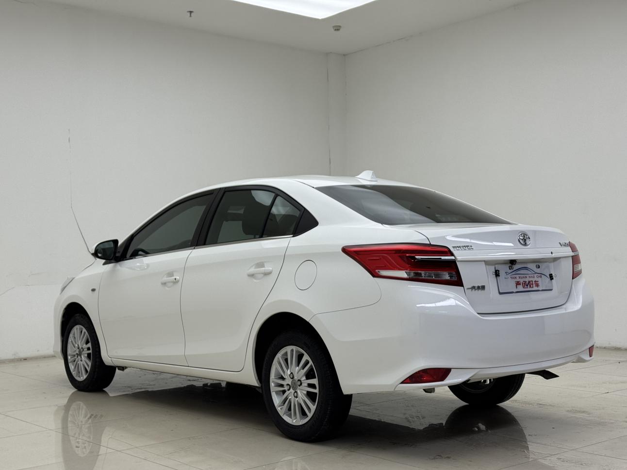 Toyota Vios 2017 thumb 3