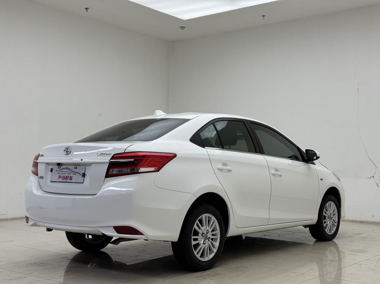 Toyota Vios 2017 thumb 5