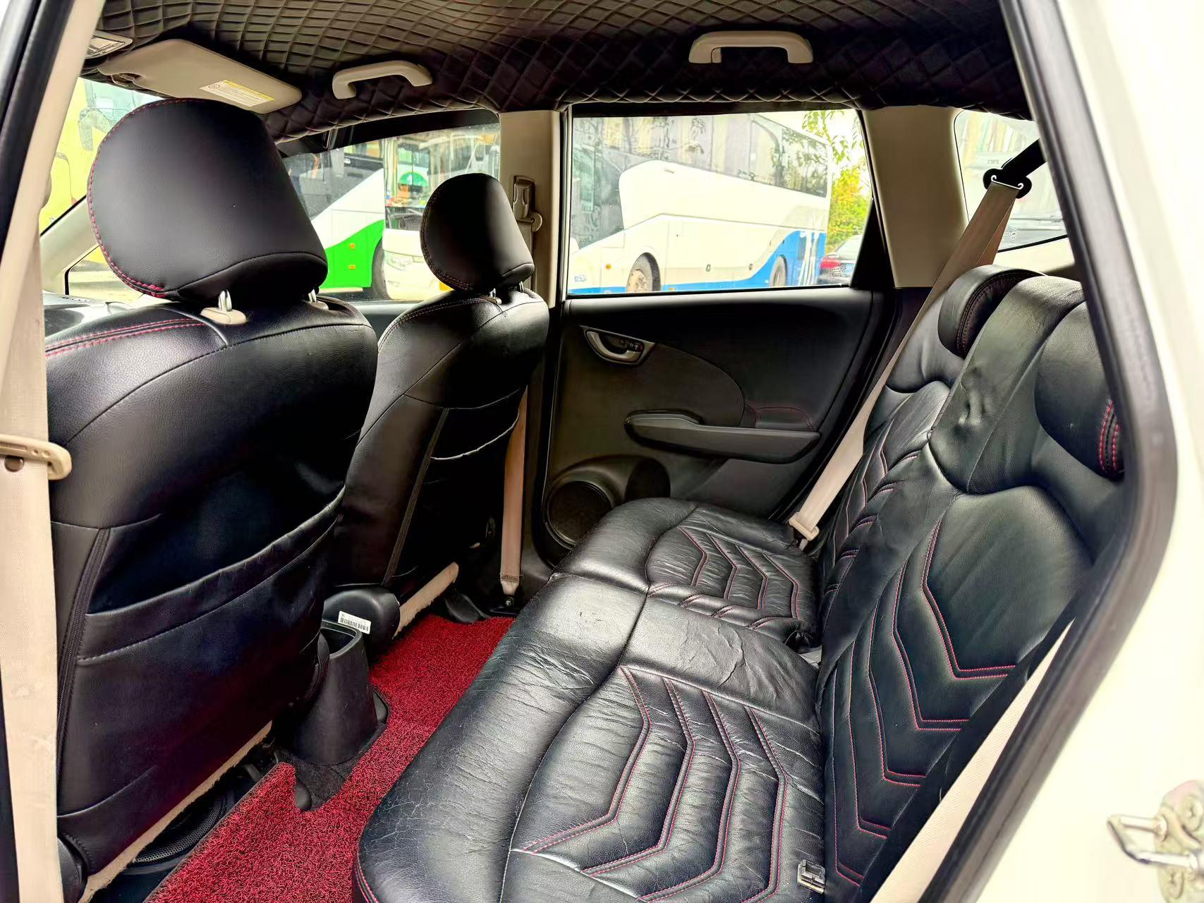 Honda Fit Shuttle 2012 thumb 7